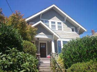 216 Crockett St, Seattle, WA 98109