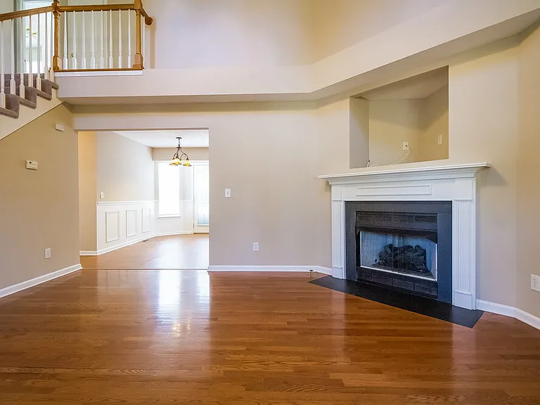 704 Parrish Point — Photo 2