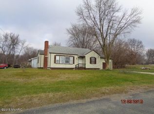2515 Barbara St, Benton Harbor, MI 49022