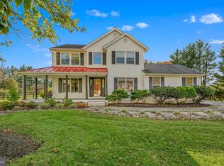 400 Deer Ridge Dr, Harpers Ferry, WV
