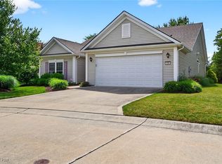 498 Water Pointe Ln, Brunswick, OH 44212