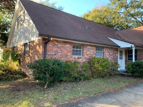 733 Bradford Dr, Fort Walton Beach, FL 32547