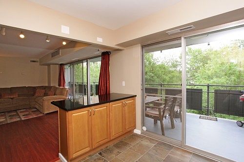 5th image of 669 N Washington St APT 401