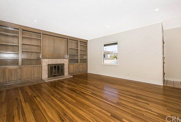 2nd image of 2106 E Napa Pl