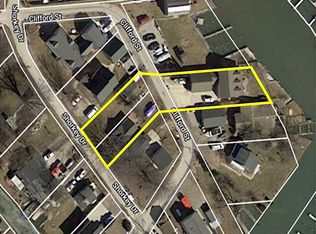 7855 Clifford St, Fair Haven, MI 48023