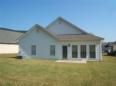 4th image of 5408 Stayman Dr