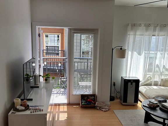 2nd image of 1026 NE 65th St #B316