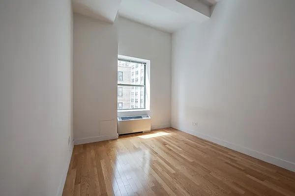 Rented by Nest Seekers International | media 17
