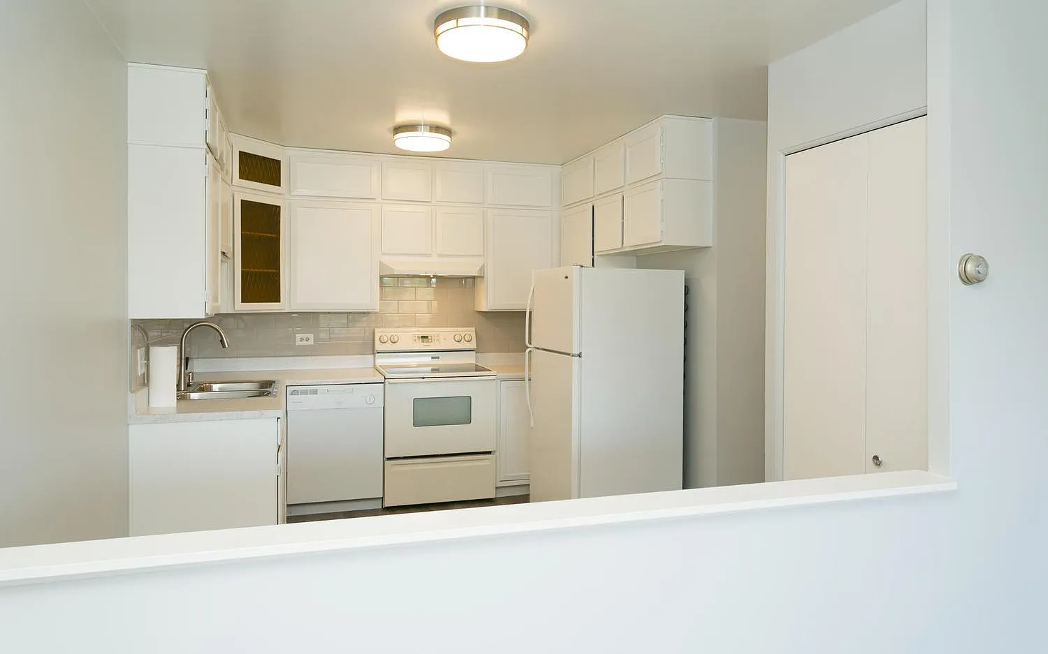 2 bed, 945 sqft, $1,399 — Photo 4