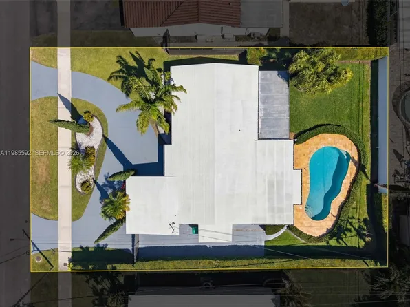 9440 SW 54th St, Miami, FL 33165