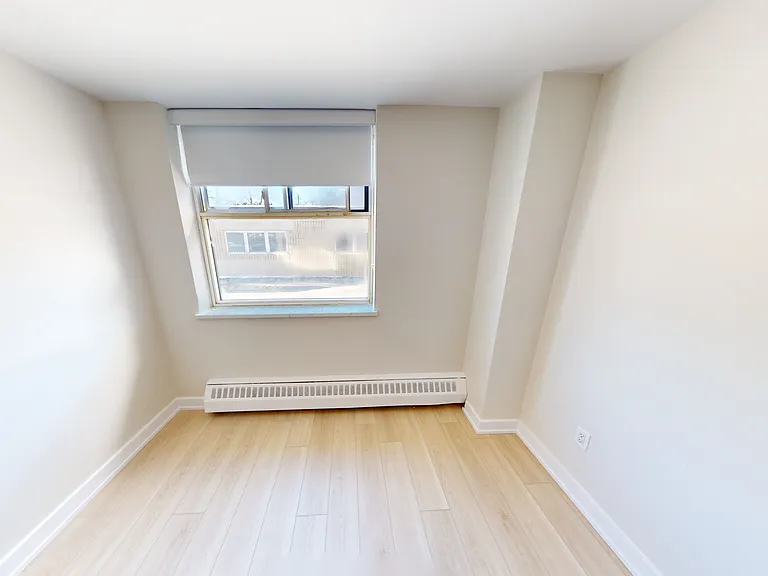 2304 Weston Rd — Photo 8