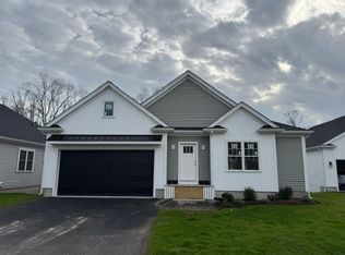 3 Coach Rd, South Easton, MA 02375