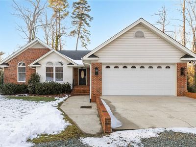 1805 Lynwood Dr, Greensboro, NC, 27406