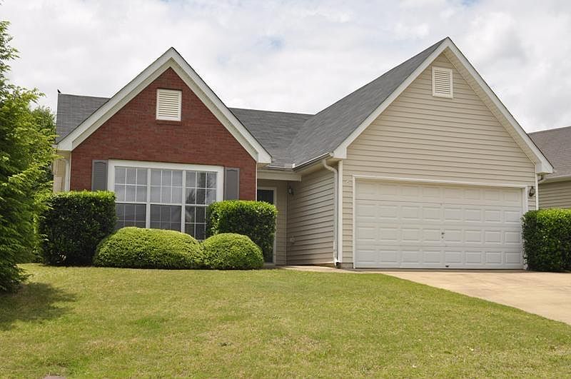 1st image of 2415 Laurel Pointe Ln