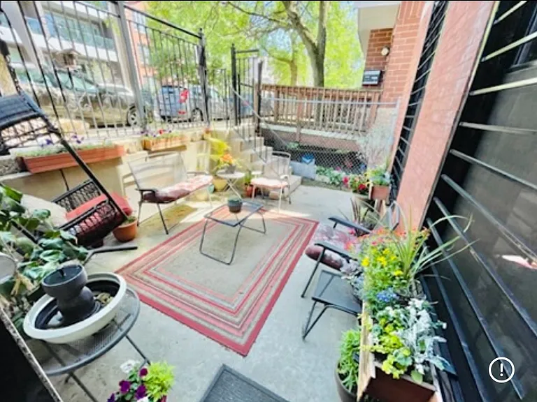 1340 N Bosworth Ave #GF — Photo 9