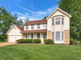 1848 Denton Ridge Ct, Chesterfield, MO 63017