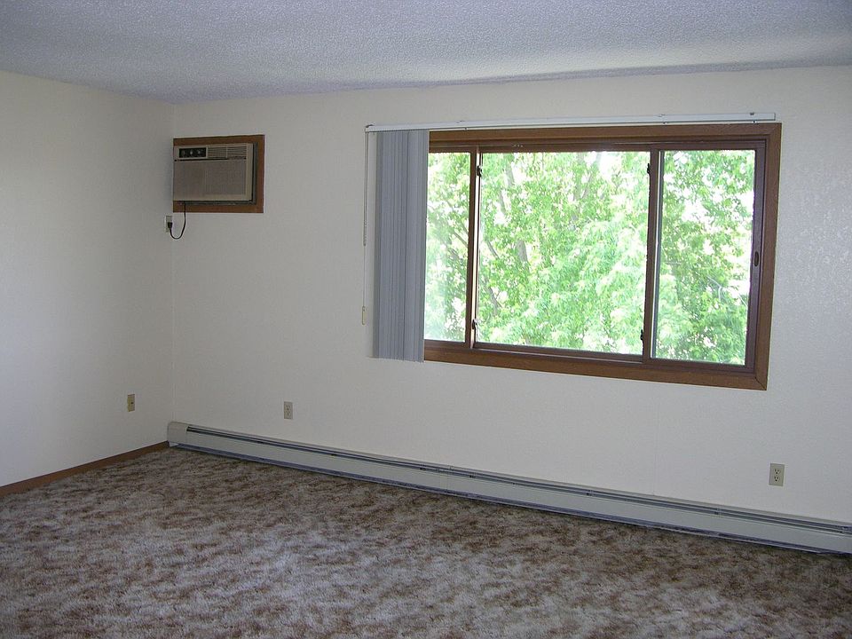 1st image of 1532 Northway Dr #32-103