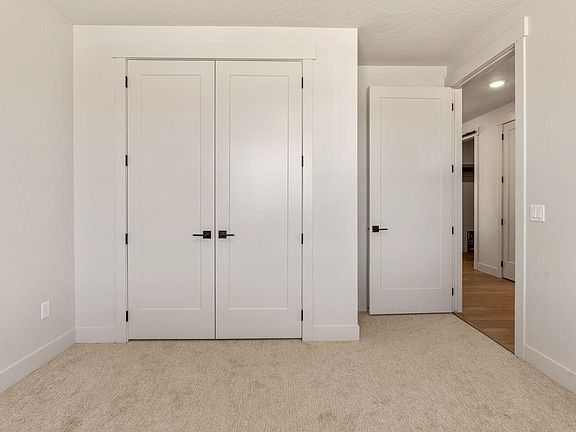 5th image of 4406 W 150 N