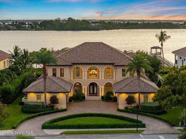 257 Lansing Island Dr, Satellite Beach, FL 32937