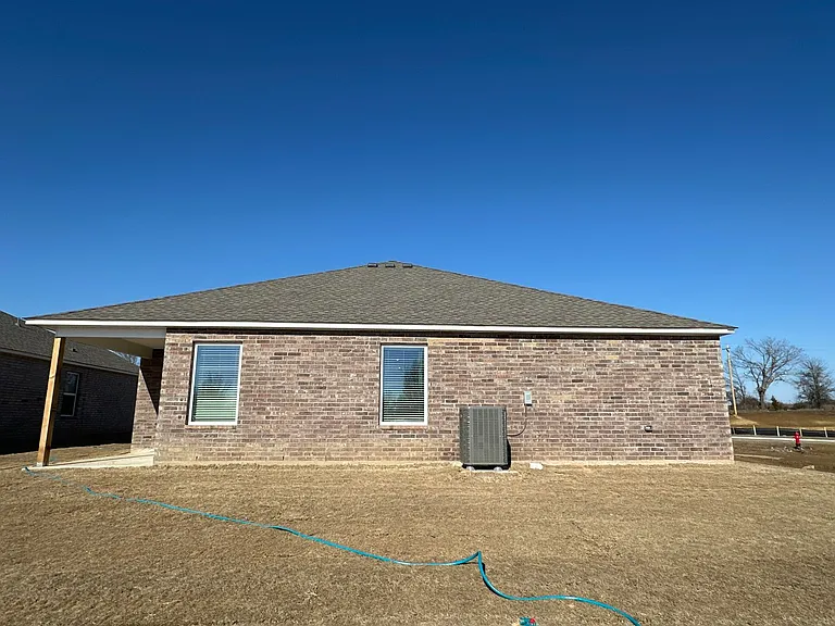 8307 E Queens St — Photo 24