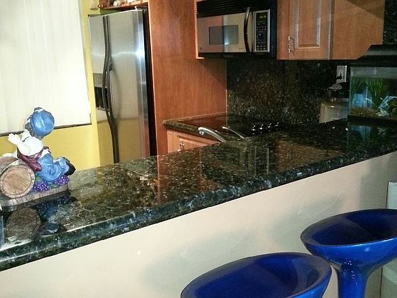 3rd image of 9440 Fontainebleau Blvd APT 508