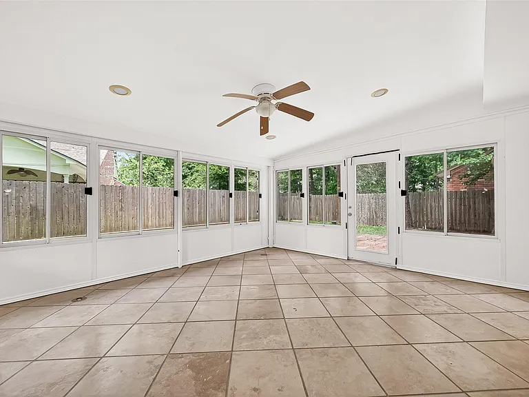 42 Rockridge Dr — Photo 30