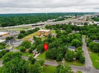 209 E College St, Sherman, TX 75090