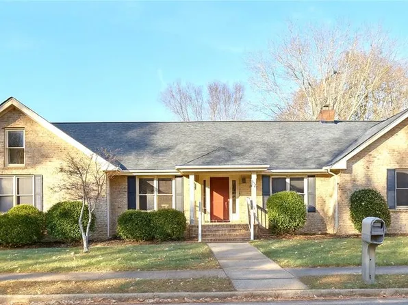 4729 Berrywood Rd, Virginia Beach, VA 23464