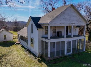1805 N Davis Hollow Rd, Richland, MO 65556
