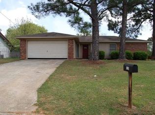 120 Victor St, Warner Robins, GA 31088