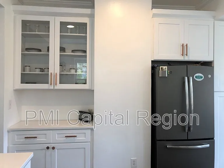 3917 Aspen St — Photo 6