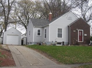 2108 Evelyn St, Perry, IA 50220