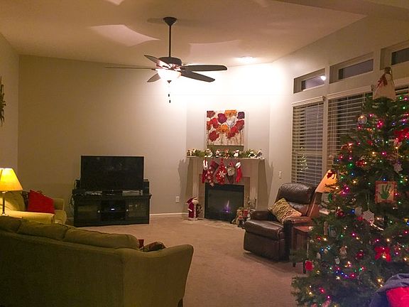 4th image of 8985 Snowberry Ct