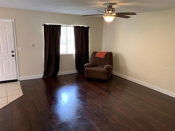 3rd image of 2643 Oak Park Way #106