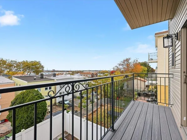 519 Liberty Avenue image 14 of 38