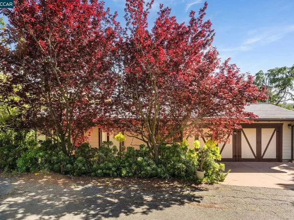 645 Heald Ct, Crockett, CA 94525