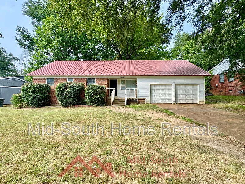 2050 Sharon Ln