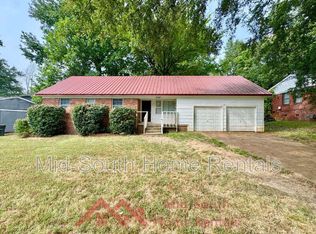 2050 Sharon Ln, Memphis, TN 38127