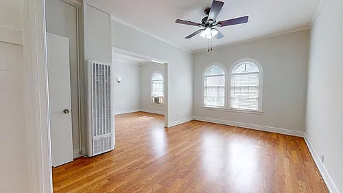 21 Westminster Ave #109 Photo 1