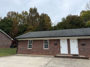724 Murphy St, Stanley, NC 28164