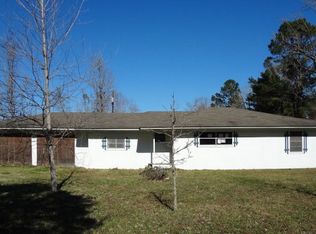 1705 Ralph Nerren Rd, Huntington, TX 75949