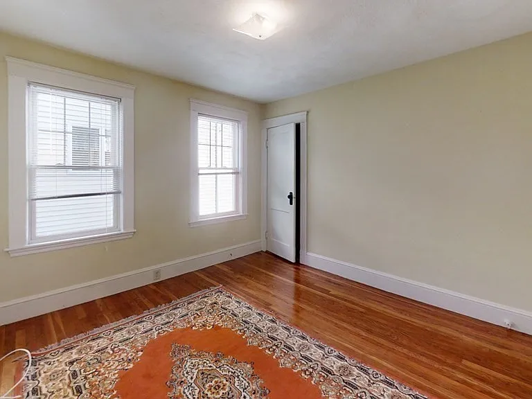 27-29 Cornell St #27 — Photo 8