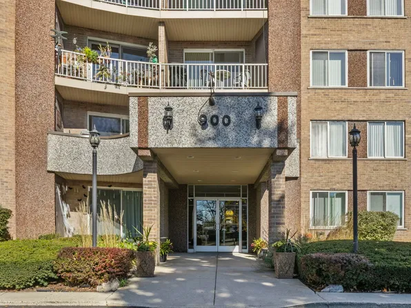 900 E Wilmette Rd Unit 105, Palatine, IL 60074