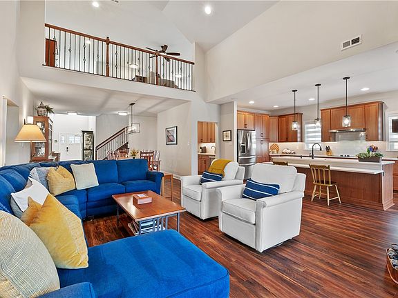 3rd image of 263 Liberty Blvd