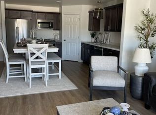 3280 12th Ave NW, Mandan, ND 58554