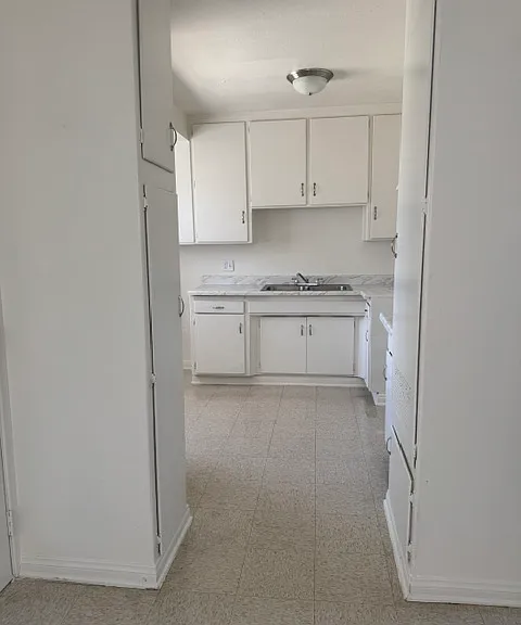 416 Robalo St #A — Photo 1