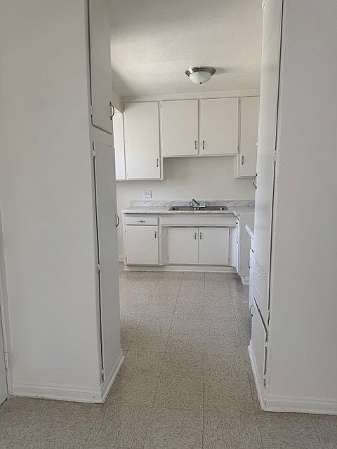 1st image of 416 Robalo St #A
