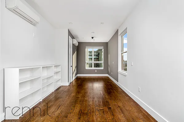 Rented by Rennit Inc. | media 3