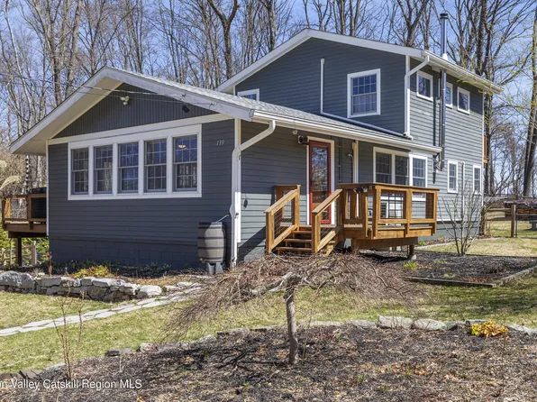 139 Romanus Street, Rosendale, NY 12472