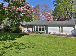 4121 Hain Dr, Lafayette Hill, PA 19444